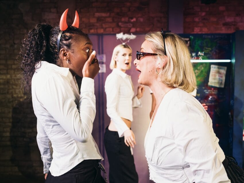 Ayesha Griffiths, Miya Ocego and April Hope Miller (c) Alex Brenner