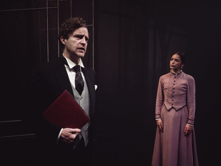 Jim Fish and Amy Tara (c) Alex Brenner