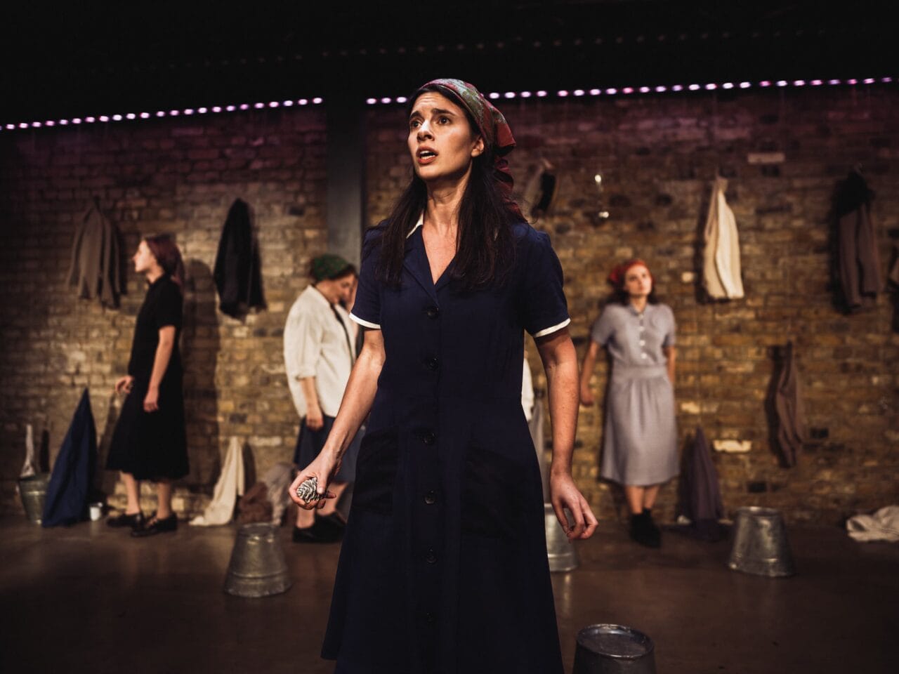Mai Weisz, Helen Goldwyn, Ariella Barnett, and Pat Dynowska (c) Alex Brenner
